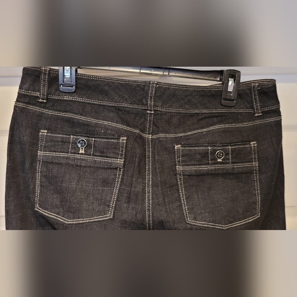 $99 Women's White House Black Market Crop Leg Dark Wash Denim Jeans Size 8 WHBM - Picture 11 of 12